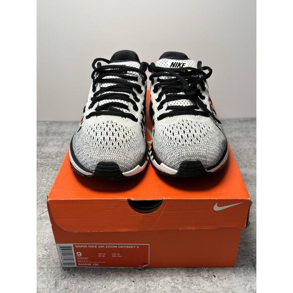Nike Air Zoom Odyssey 2 Women's Size 9 White/Black Running Shoes (844546-100) - Picture 2 of 15